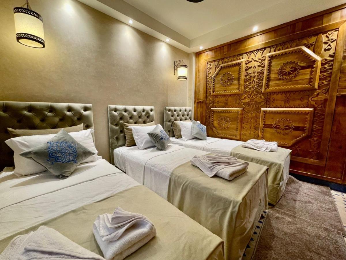 Hotel Apartments Lexpert " Riad The Family" Merzouga Exteriör bild