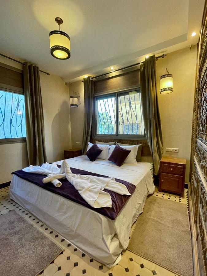 Hotel Apartments Lexpert " Riad The Family" Merzouga Exteriör bild