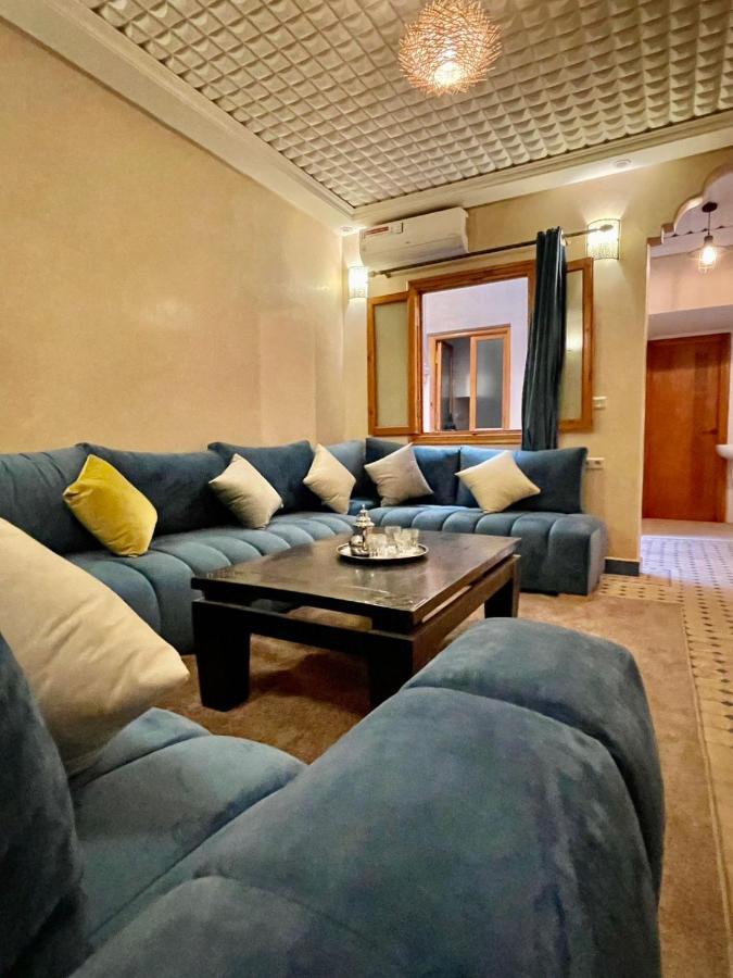 Hotel Apartments Lexpert " Riad The Family" Merzouga Exteriör bild